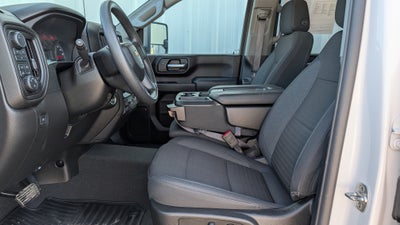 2025 Chevrolet Silverado 2500 HD Custom