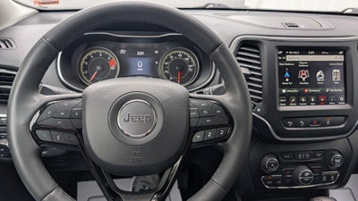 2023 Jeep Cherokee Altitude Lux