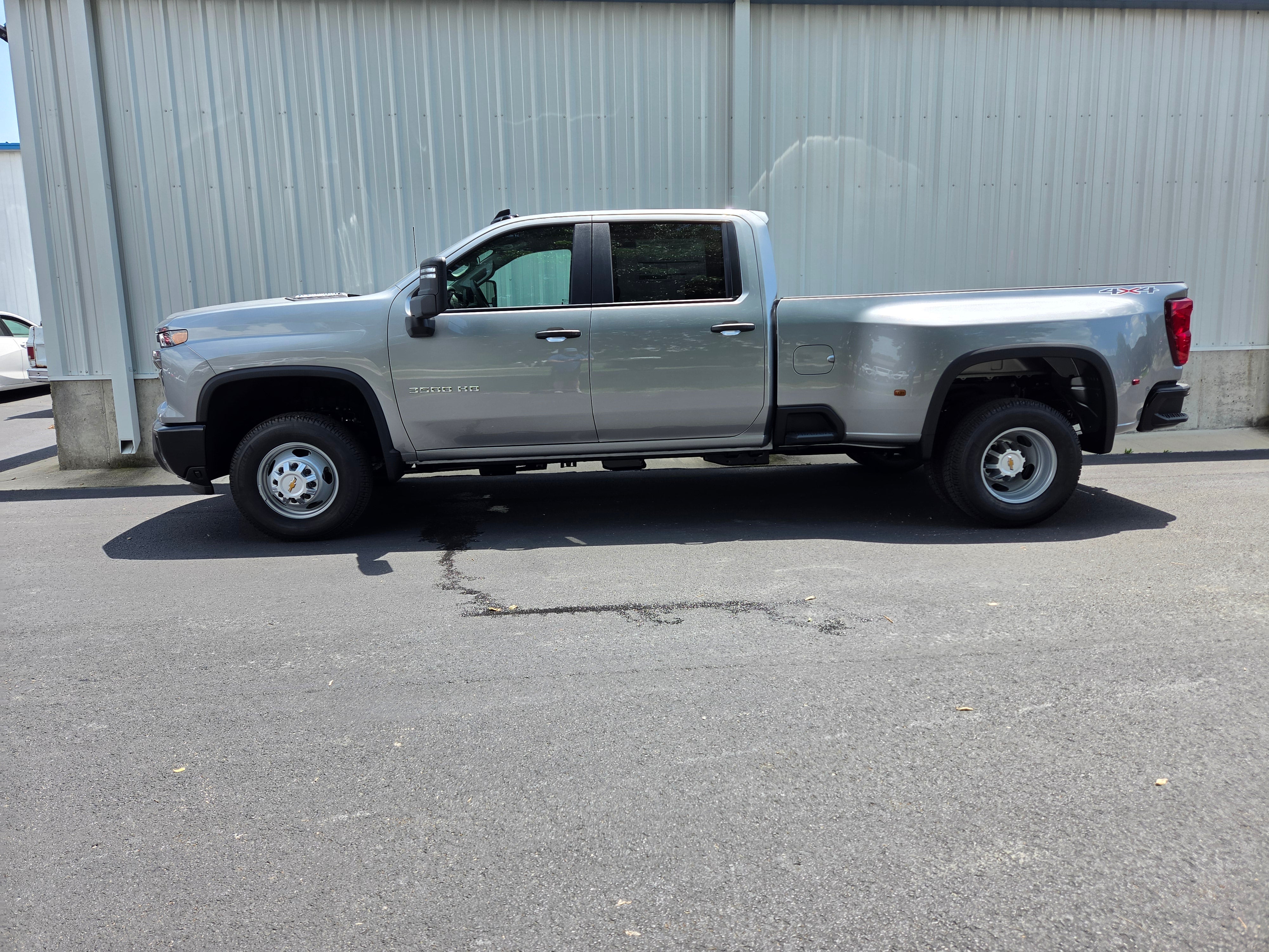2026 Chevrolet Silverado 3500 HD WT DRW