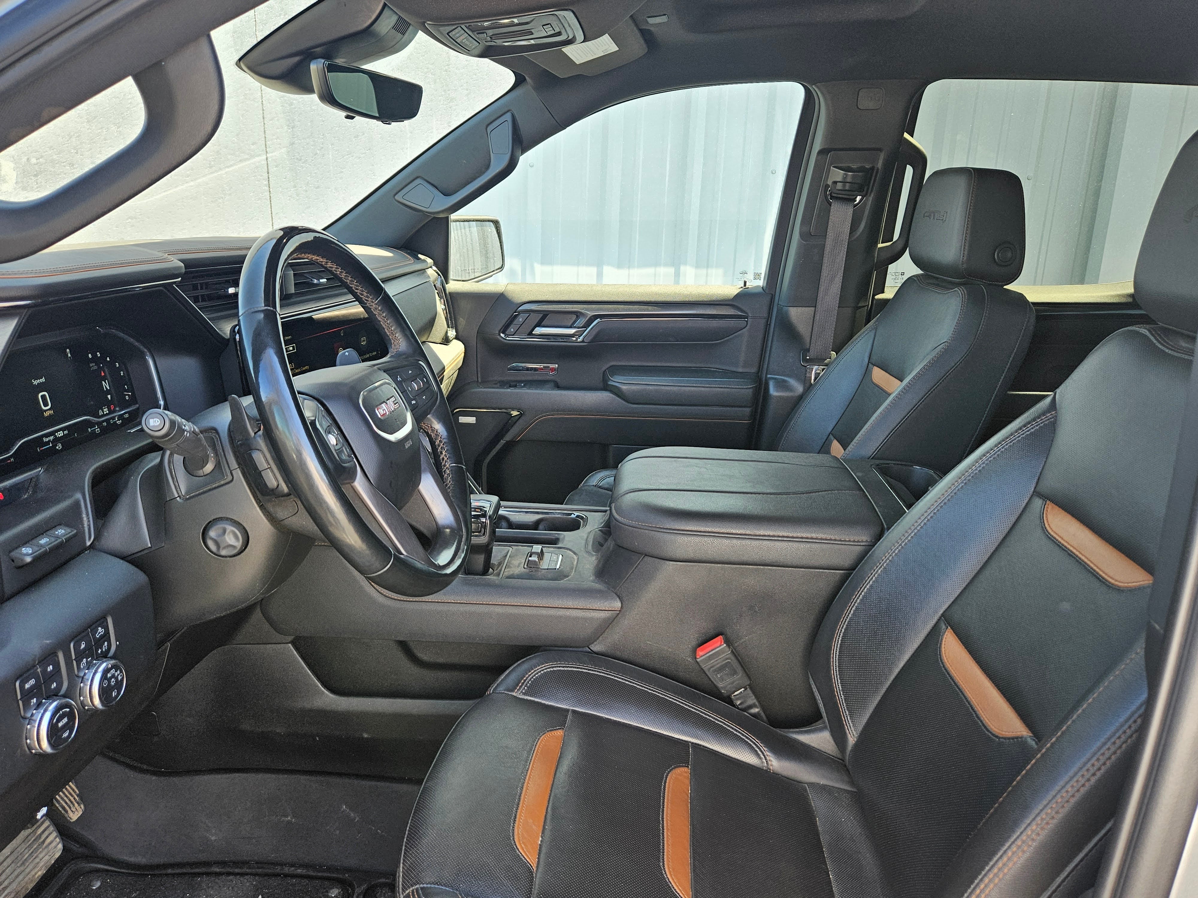 2023 GMC Sierra 1500 AT4