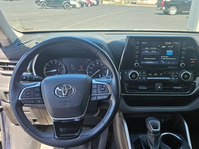2021 Toyota Highlander XLE